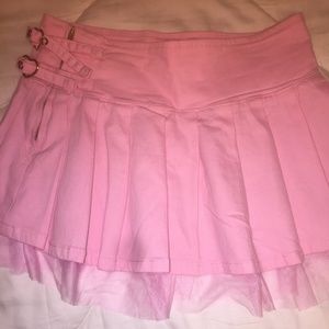 Pleated skirt